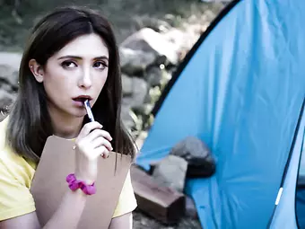 Jane Wilde gives her BF a blowjob at camping site!